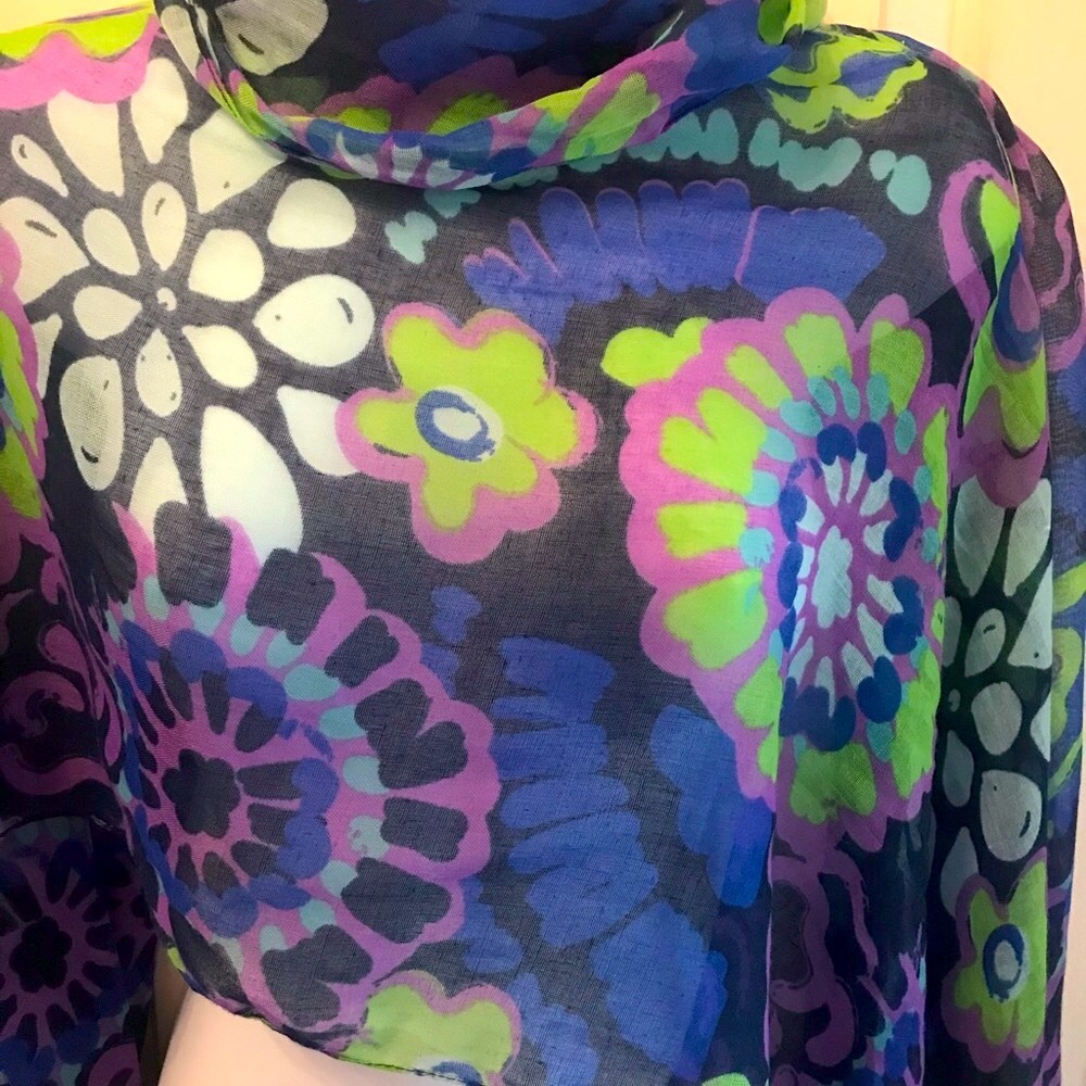 Beautiful summer scarves/wrap~bundle of 3-bonus book!